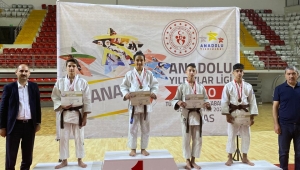 JUDO TAKIMI KÜRSÜDE YERİNİ ALDI