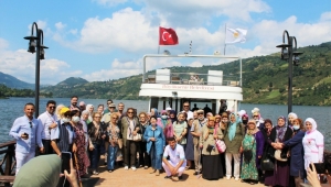 YAŞLILARA ‘SAKLI CENNET’ GEZİSİ