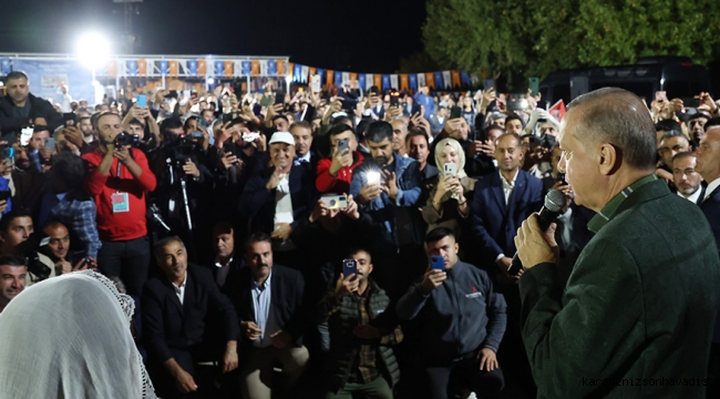 Cumhurbaşkanı Erdoğan, Diyarbakır'ın Silvan ilçesinde vatandaşlarla bir araya geldi