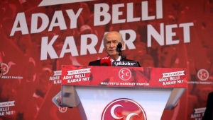 MHP Lideri Bahçeli Manisa Cumhuriyet Meydanında Vatandaşlarla Buluştu