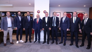 TFF Başkanı Mehmet Büyükekşi'ye Turkcell Genel Müdürü Murat Erkan'dan ziyaret 
