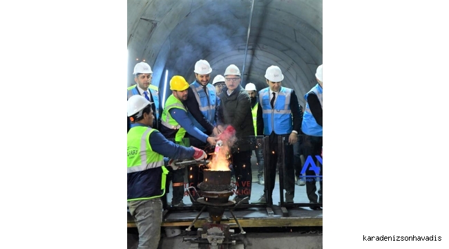 Bakırköy-Kirazlı metro projesinin ilk ray kaynağı yapıldı