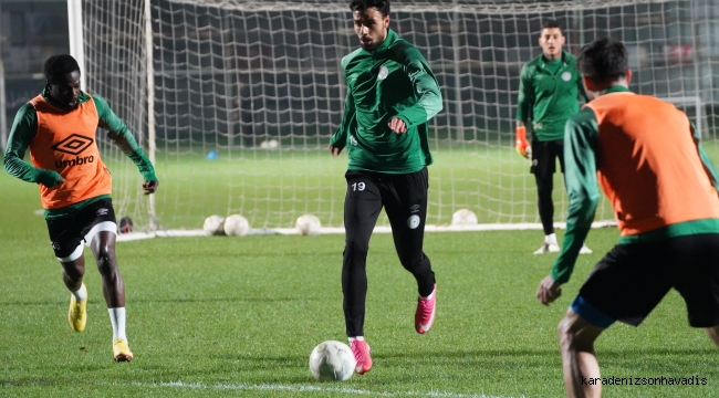 Çaykur Rizespor'un Gençlerbirliği maçı hazırlıkları devam ediyor