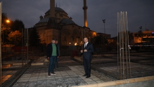 CEDİDİYE MEYDANINDA İNŞAAT HIZLA İLERLİYOR