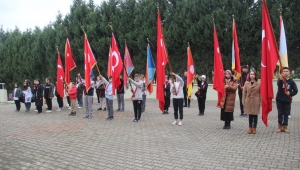 Ferizli’de, Öğretmenler Günü kutlandı