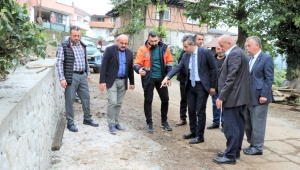 RİZE’DE KÖY YOLLARINA 40 BİN METRE PARAPET DUVAR YAPILDI