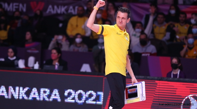 Giovanni Guidetti 3 yıl daha VakıfBank’ta