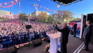 Milliyetçi Hareket Partisi Genel Başkanı Devlet Bahçeli, “2023’e Doğru: Aday Belli, Karar Net” temalı Mersin mitinginde on binlerce insana hitap etti.