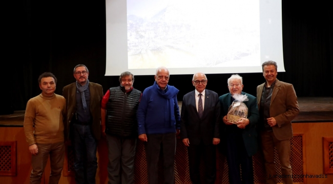 ‘Sakarya Bir Başka’ fotoğraf yarışmasının seçici kurulu toplandı