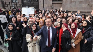 Bakan Kasapoğlu, Diplomat Akademi Kampı'nın Açılışını Gerçekleştirdi