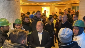 BAKAN ÇAVUŞOĞLU’NDAN MADEN İŞÇİLERİNE TEŞEKKÜR