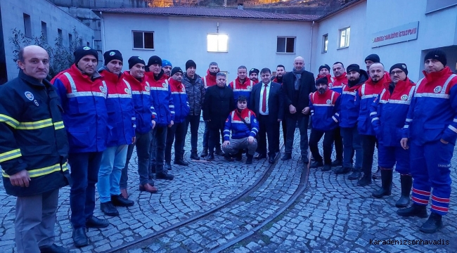 TTK, gönüllü madencilerle birlikte bir ekibini daha deprem bölgesine uğurladı