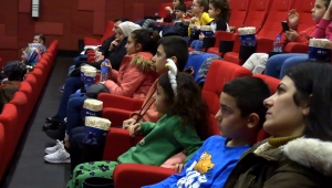 Depremzede Çocuklar İçin Sinema Etkinliği Düzenlendi