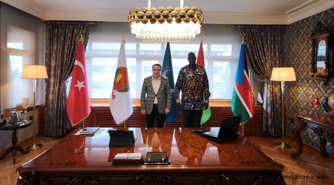 Osman Genç Güney Sudan Cumhuriyeti Generali Garang Mabil Deng Chol ile bir araya geldi.