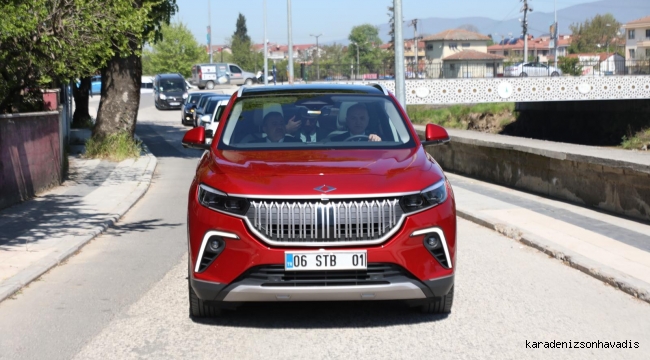 ‘ANADOLU KIRMIZISI’ TOGG DÜZCE SOKAKLARI