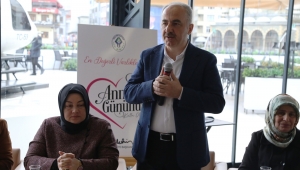BAŞKAN METİN, ANNELERİ UNUTMADI..