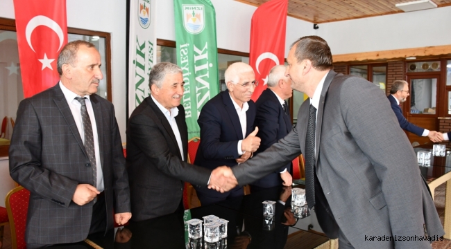 BİR GÜNDE İKİ BAYRAM
