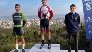 Büyükşehir bisiklet sporcularından gururlandıran başarı
