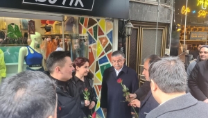 Eski Milli Eğitim Bakanı İsmet Yılmaz Ak Parti Teşkilatı İle Seçim Çalışmalarına Katıldı