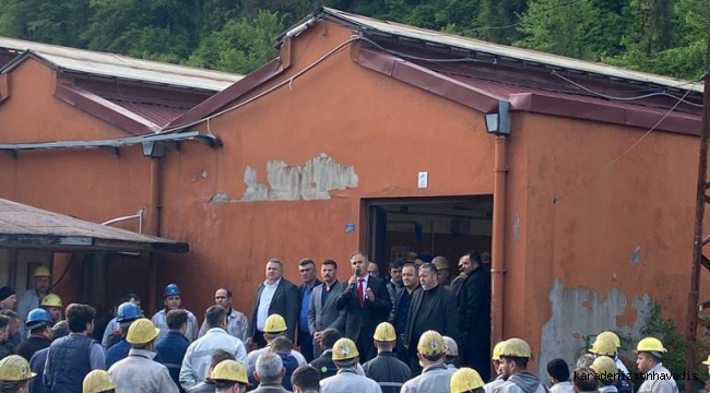 İŞÇİLER, KAMU ÇERÇEVE PROTOKOLÜNÜ ALKIŞLARLA KUTLADI, ATALAY VE YEŞİL’E TEŞEKKÜR 