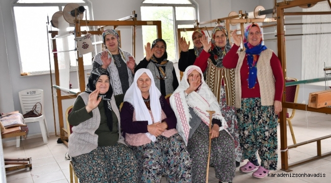YARIM ASIR SONRA İZNİK’TE TEZGÂH SESLERİ YENİDEN YANKILANIYOR