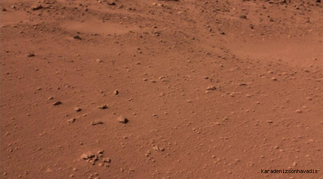 Zhurong, Mars’ın düşük enlemlerinde su olduğuna ilişkin kanıtlar buldu