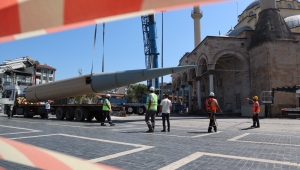 Cami minarelerinin sökme işlemi başlatıldı