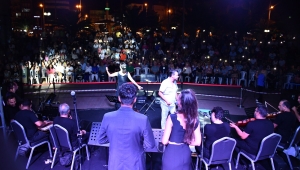 Amfi Tiyatro Yaz Etkinlikleri, Türk Sanat Müziği Topluluğu ile final yaptı 