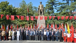 Atatürk’ün Trabzon’u ilk teşrifi törenle kutlandı