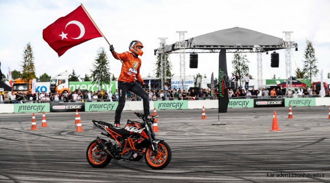 Türkiye’nin En Büyük Festivali V Weekend yoğun ilgi ile başladı