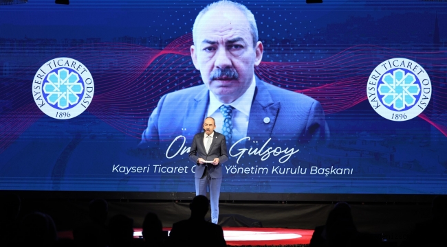 BAŞKAN GÜLSOY E TİCARET VE E İHRACAT KONFERASINDA KONUŞTU