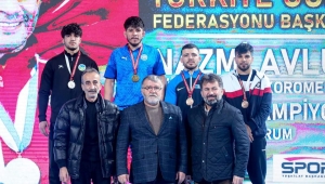 Sakarya Büyükşehir güreşçileri Türkiye Şampiyonası’nda mindere çıktı
