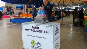 Ferizli Belediyesi Kapalı Pazar Yerinde Tartı Kontrolü Başladı