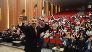 RTÜK Başkanı Şahin, 'Yeni Medya ve İletişim Kampı'na konuk oldu
