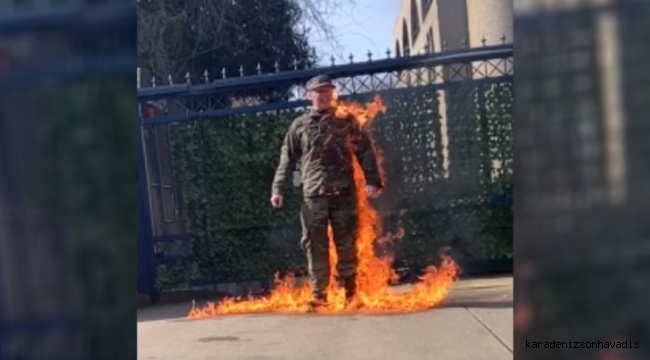 ABD'li asker İsrail Büyükelçiliği'nin önünde kendini yaktı