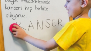 Lösemi çocukluk çağı kanserlerinde ilk sırada