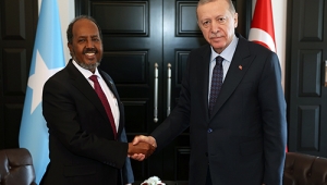 Cumhurbaşkanı Erdoğan, Somali Cumhurbaşkanı Mahmud ile bir araya geldi