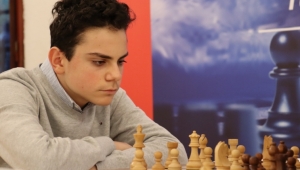 Ediz Gürel, Türkiye satranç tarihine geçti: 16 yaşında 'büyükusta' oldu