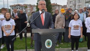 Başkan Kantarcı Annesinin hayır duasını alarak göreve başladı