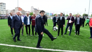 FAROZ FUTBOL SAHASI ULUSLARARASI STANDARTLARA ÇIKARILDI