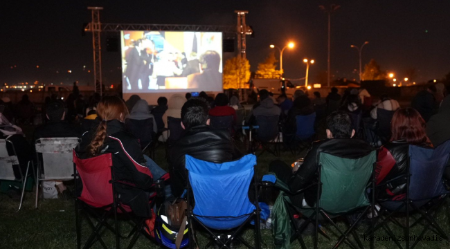 Açık hava sinema günleri devam ediyor