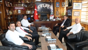 ERDEM’DEN GMİS’E DESTEK ZİYARETİ: ‘HAKLI MÜCADELENİZİ DESTEKLİYORUZ’