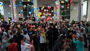 Ramazan’da çocuklar Büyükşehirle neşeye eğlenceye doydu