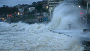 Karadeniz'de şiddetli fırtına etkili olacak