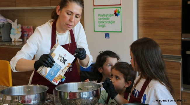 Anneleri ve çocuklar çölyak için farkındalık mesajını ‘glutensiz kreple’ verdi