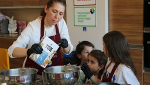 Anneleri ve çocuklar çölyak için farkındalık mesajını ‘glutensiz kreple’ verdi