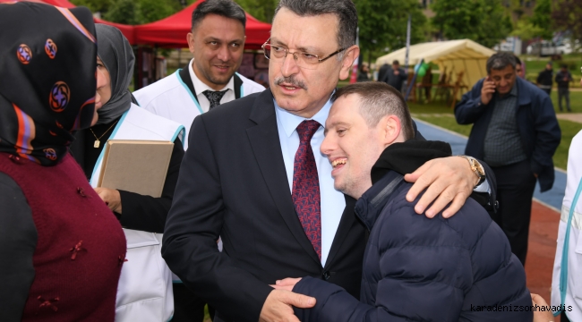 BAŞKAN GENÇ: ÖZEL BİREYLERİMİZ HER ZAMAN ÖNCELİĞİMİZDİR