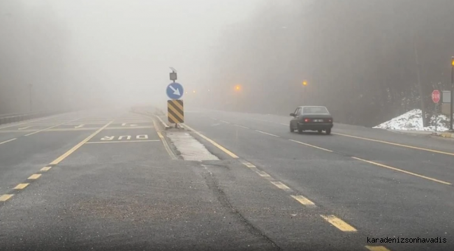 Bolu Dağı’nda yoğun sis ulaşımı etkiledi