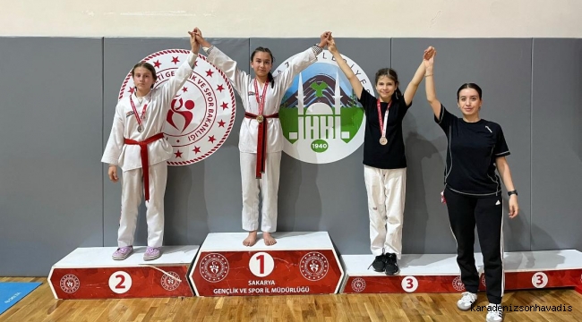 Büyükşehir’in altyapı sporcularından 82 madalya