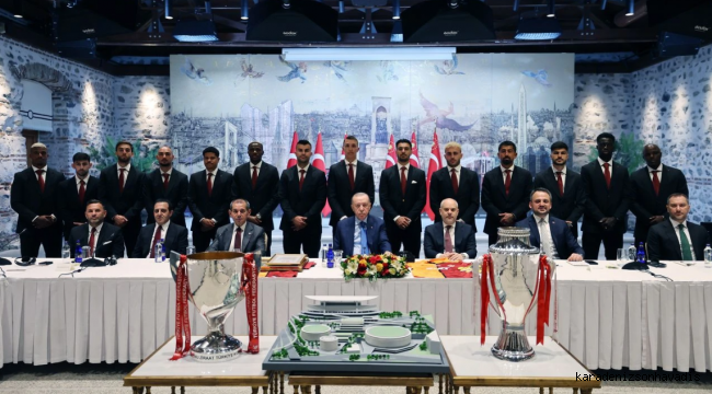 Cumhurbaşkanı Erdoğan, Galatasaray kadrosunu ağırladı